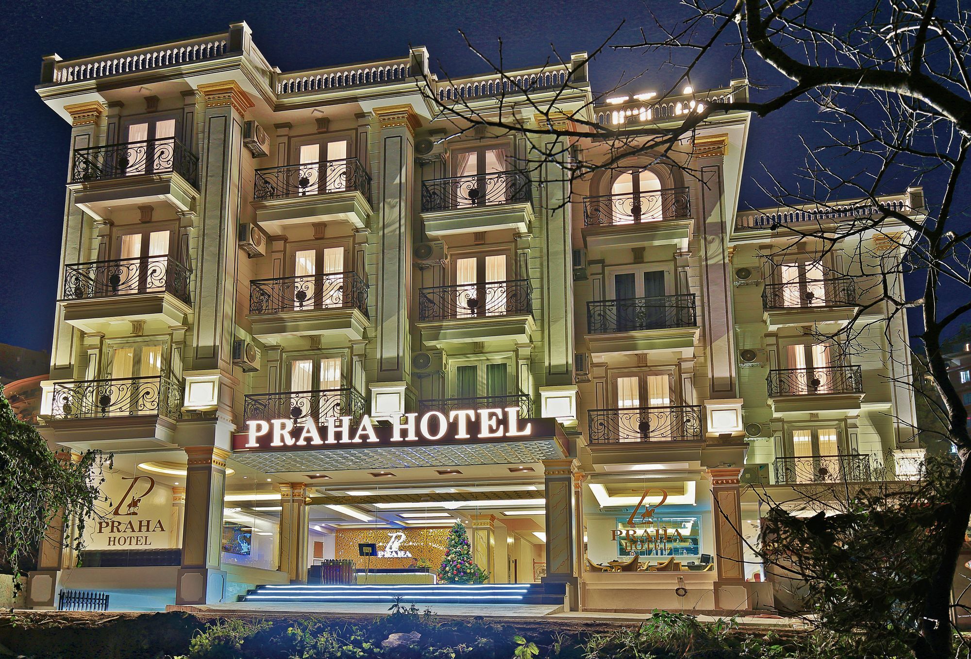 Praha Hotel Sapa Luaran gambar