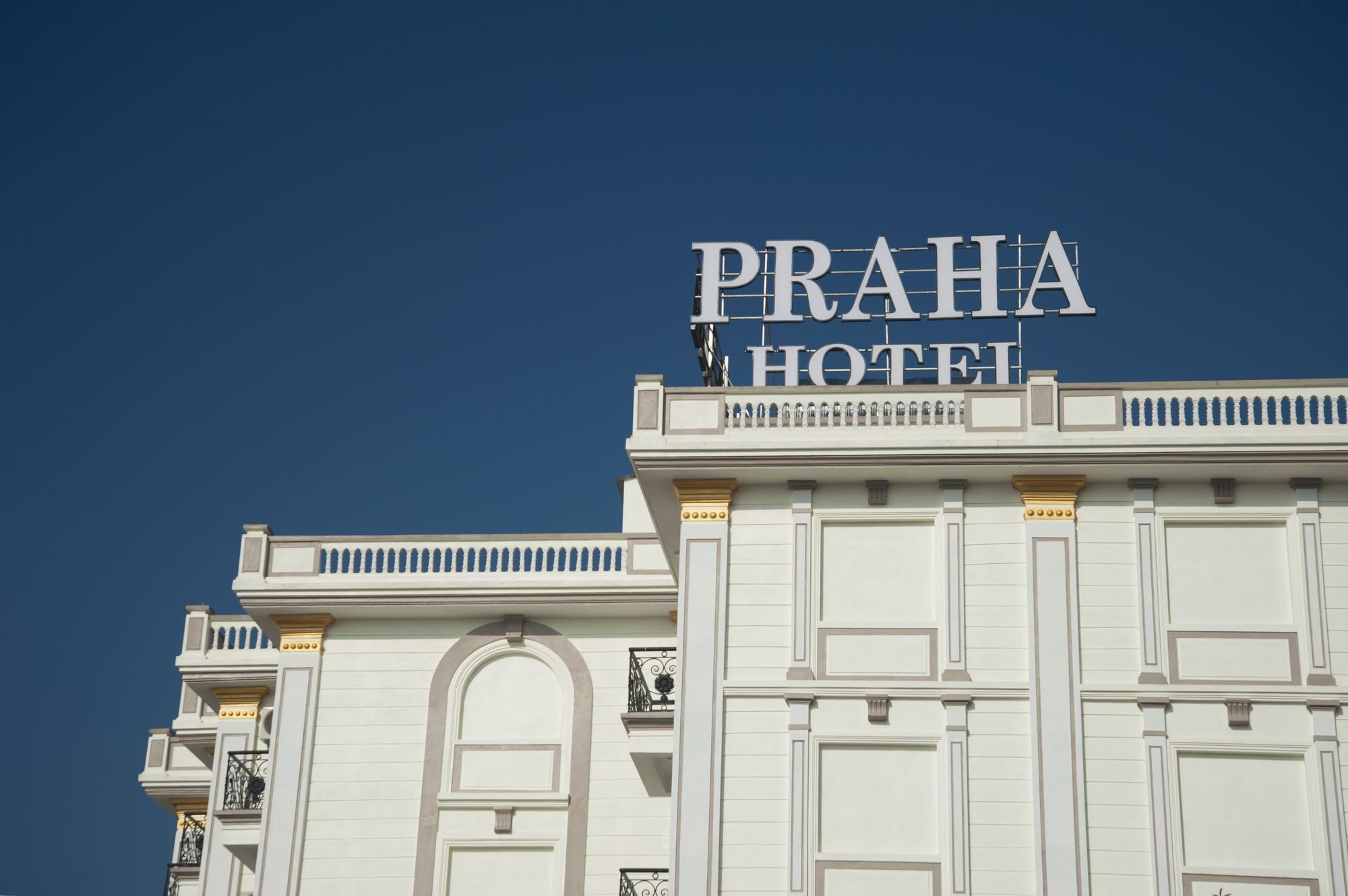 Praha Hotel Sapa Luaran gambar